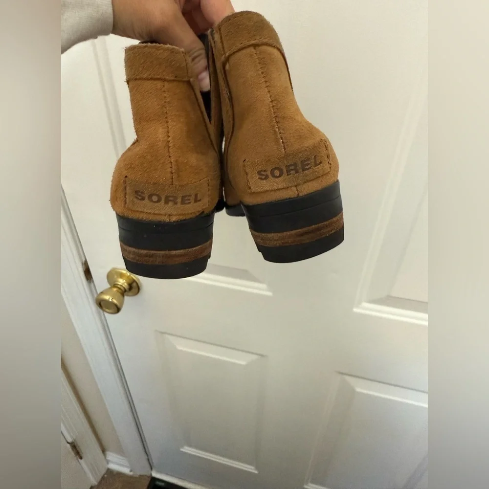 Women’s Sorel Lolla Brown Cutout Ankle Boot Size 6.5 Winter Casual Waterproof